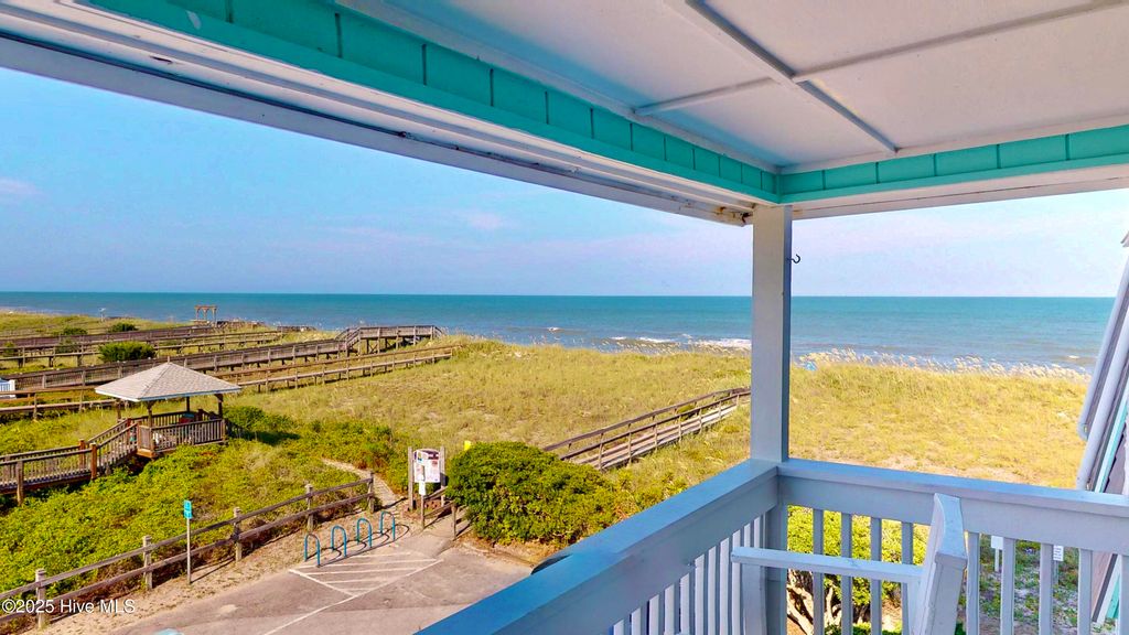 918 Carolina Beach Avenue N 3b, Carolina Beach, NC 28428