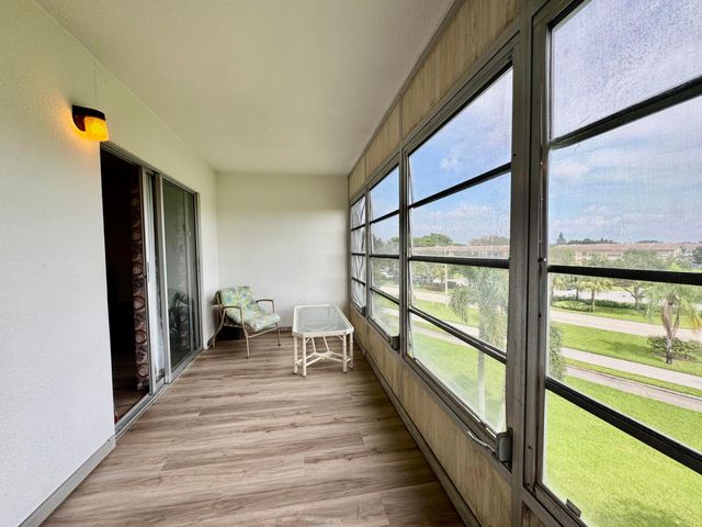 4019 Lincoln A, Boca Raton, FL 33434