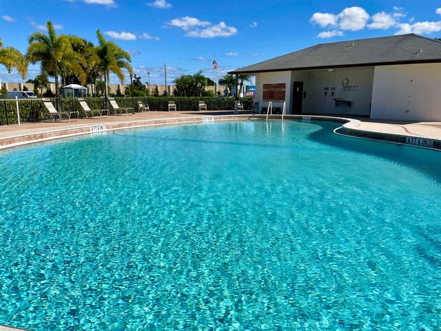 4019 Lincoln A, Boca Raton, FL 33434