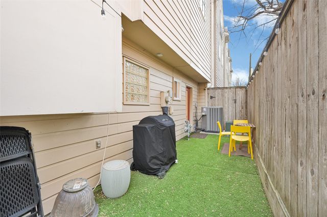 939 Colorado Street 8, Houston, TX 77007