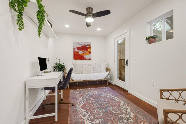 939 Colorado Street 8, Houston, TX 77007