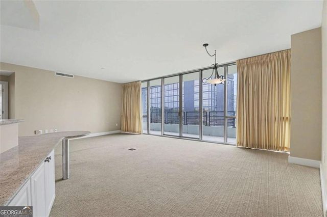 700 Park Regency Place NE APT 1203, Atlanta, GA 30326