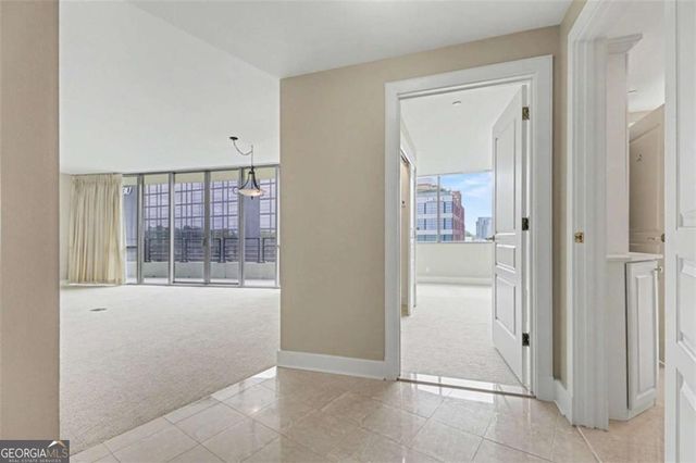 700 Park Regency Place NE APT 1203, Atlanta, GA 30326