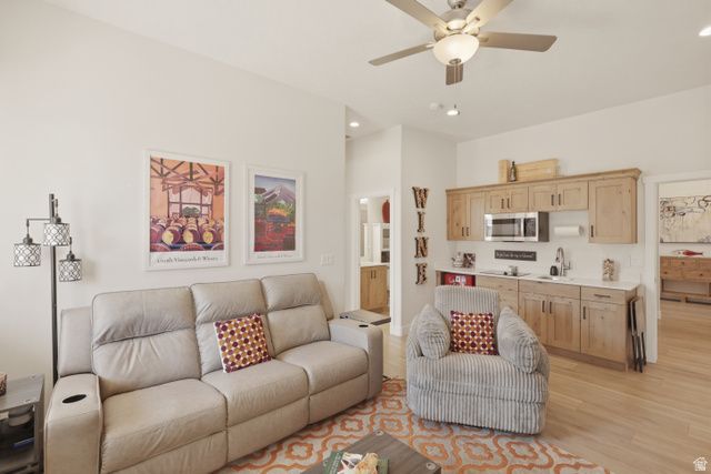 4004 E CERRO WAY, St. George, UT 84790