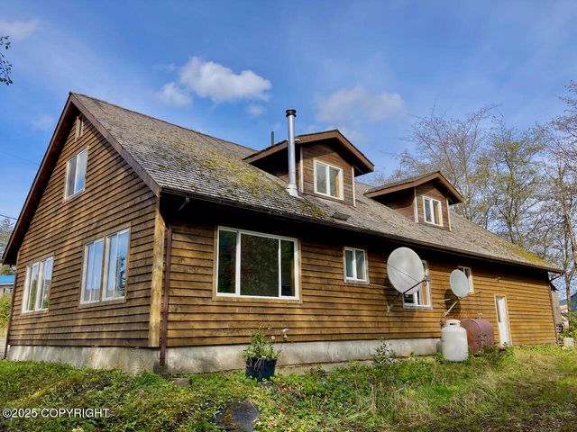 1409 Sunnyside Drive, Craig, AK 99921