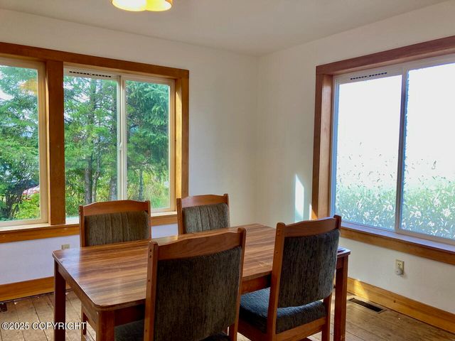 1409 Sunnyside Drive, Craig, AK 99921