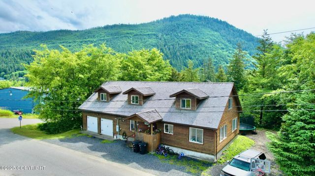 1409 Sunnyside Drive, Craig, AK 99921