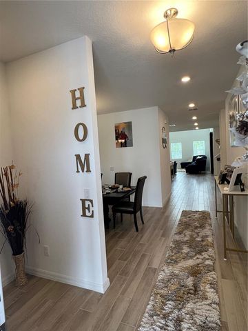 501 STEERVIEW STREET, St Cloud, FL 34771