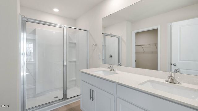 62 Cheyenne Drive, Clayton, NC 27520
