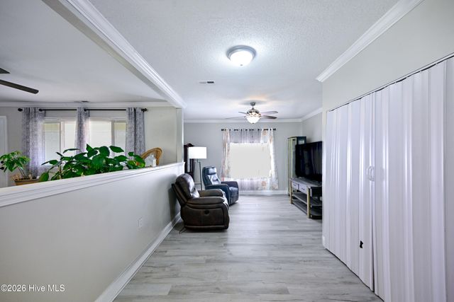 200 Dale Drive, Jacksonville, NC 28540