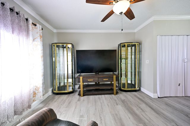 200 Dale Drive, Jacksonville, NC 28540