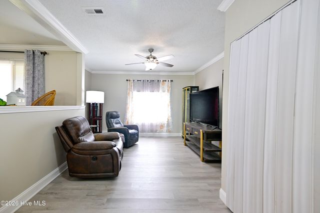 200 Dale Drive, Jacksonville, NC 28540