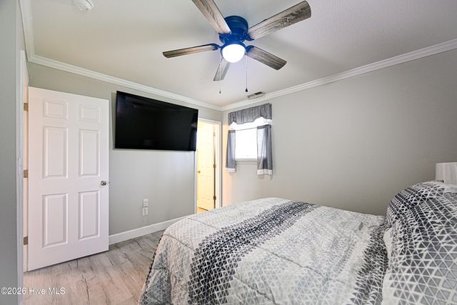 200 Dale Drive, Jacksonville, NC 28540