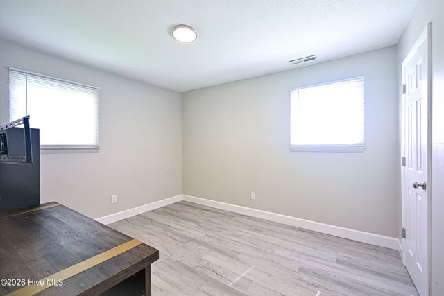 200 Dale Drive, Jacksonville, NC 28540