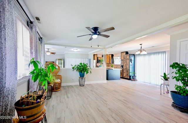 200 Dale Drive, Jacksonville, NC 28540