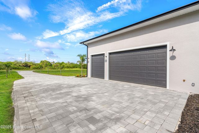 278 Stallion Street, Palm Bay, FL 32909