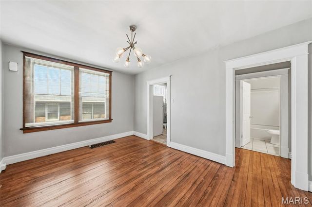 2408 Charlack Avenue, Overland, MO 63114