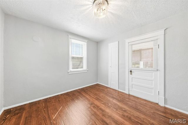 2408 Charlack Avenue, Overland, MO 63114