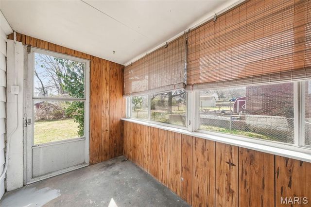 2408 Charlack Avenue, Overland, MO 63114