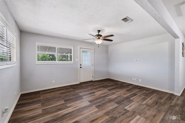 9570 Grapevine Avenue, San Angelo, TX 76901