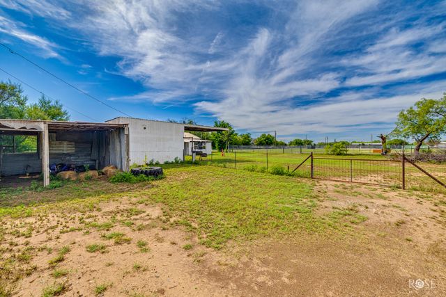 9570 Grapevine Avenue, San Angelo, TX 76901