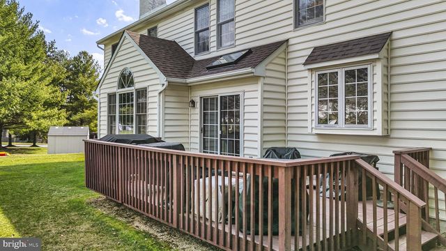 105 CROSSPOINTE DR, West Chester, PA 19380