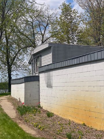 43099 Ja Ma Ka Road, Dent, MN 56528