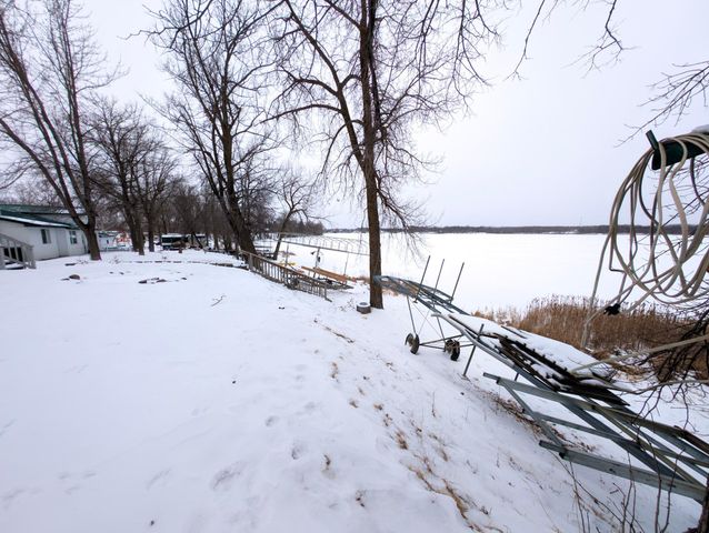 43099 Ja Ma Ka Road, Dent, MN 56528