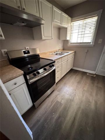 1332 Eubanks Avenue, East Point, GA 30344