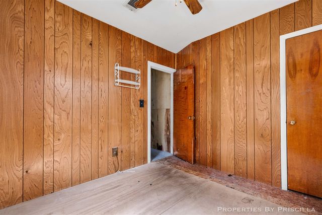 348 Ridgewood Street, Grand Rapids, MI 49548