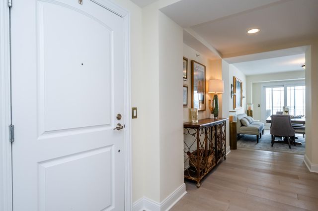 200 Lake Street 3B, St. Joseph, MI 49085