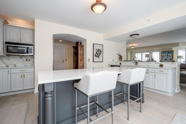 200 Lake Street 3B, St. Joseph, MI 49085