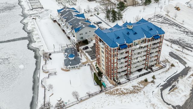 200 Lake Street 3B, St. Joseph, MI 49085