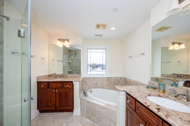 200 Lake Street 3B, St. Joseph, MI 49085