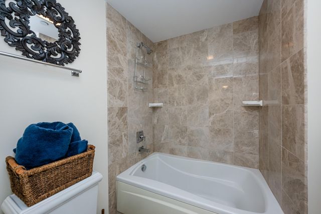 200 Lake Street 3B, St. Joseph, MI 49085