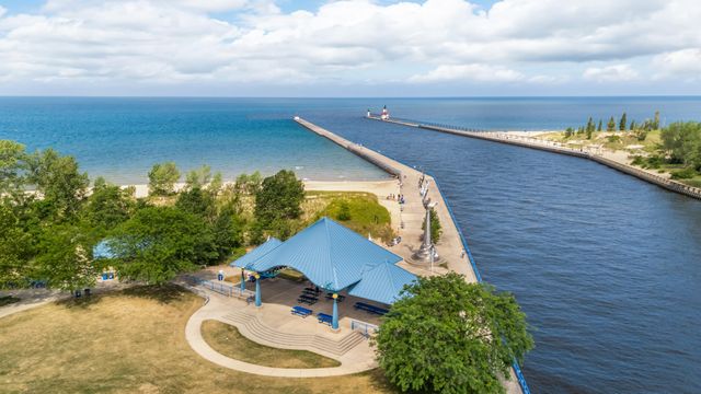 200 Lake Street 3B, St. Joseph, MI 49085