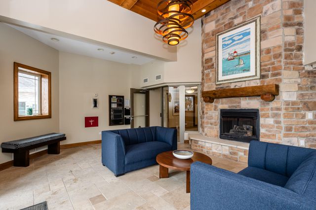 200 Lake Street 3B, St. Joseph, MI 49085