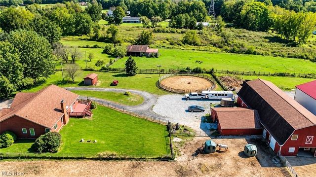 18 Manning Road, Mogadore, OH 44260