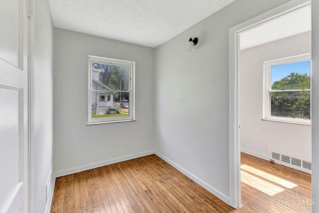 1401 Beech Avenue, Cincinnati, OH 45205
