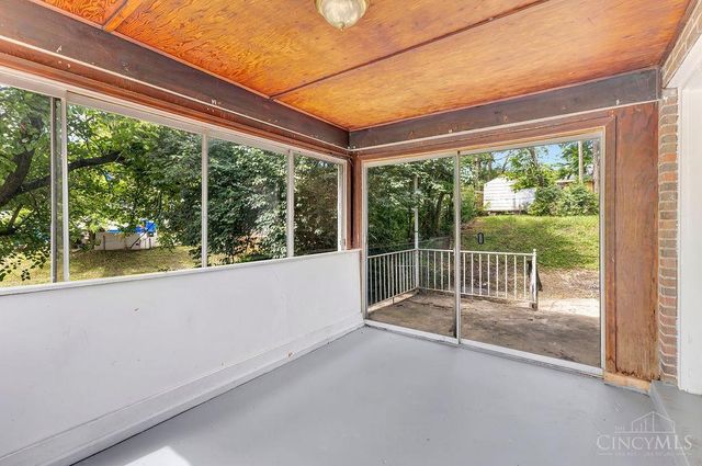 1401 Beech Avenue, Cincinnati, OH 45205