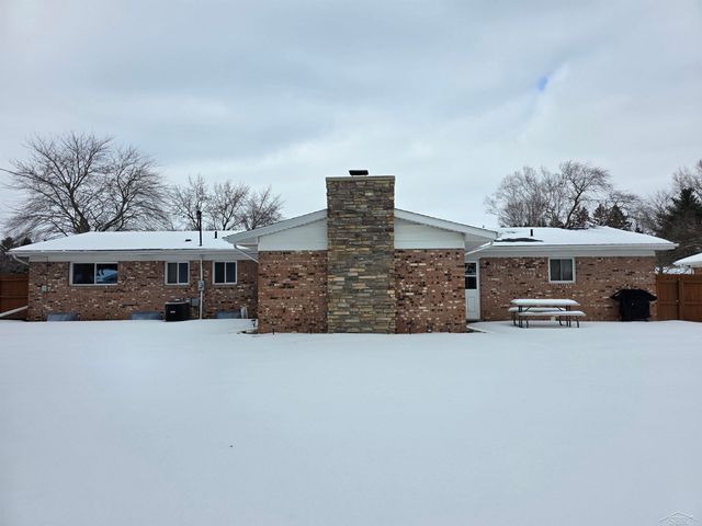 6367 Belmar Road, Saginaw Twp, MI 48603