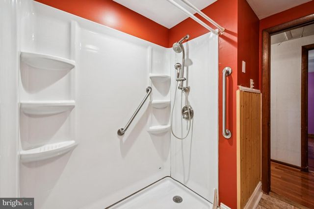 40 E PARK AVE, Williamstown, NJ 08094