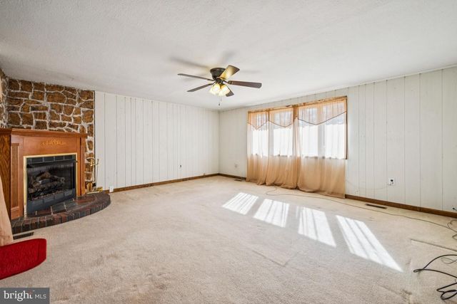 40 E PARK AVE, Williamstown, NJ 08094