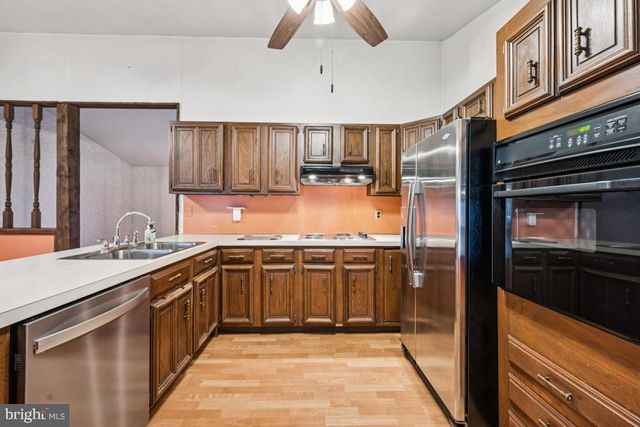 40 E PARK AVE, Williamstown, NJ 08094