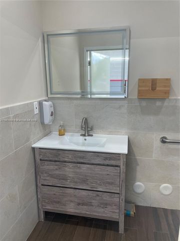 11951 SW 144th Ct 3, Miami, FL 33186