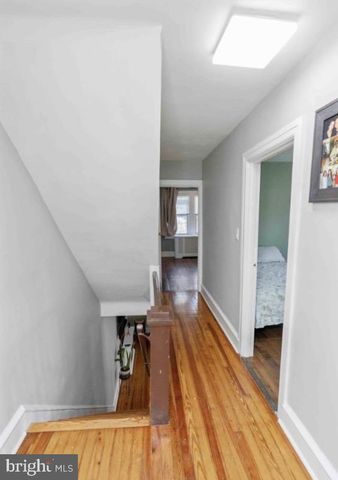 914 TOWNSHIP LINE RD, Elkins Park, PA 19027