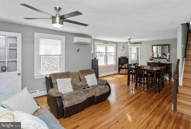 914 TOWNSHIP LINE RD, Elkins Park, PA 19027