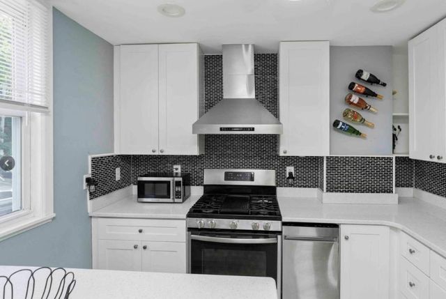 914 TOWNSHIP LINE RD, Elkins Park, PA 19027