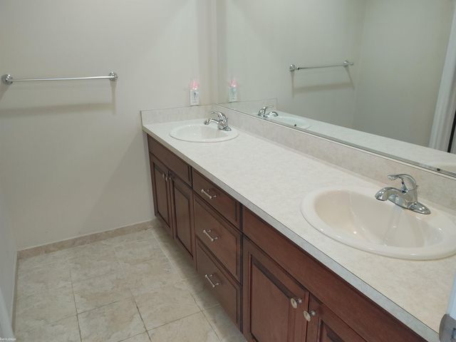 61276 Burningwood Drive, Washington Twp, MI 48094