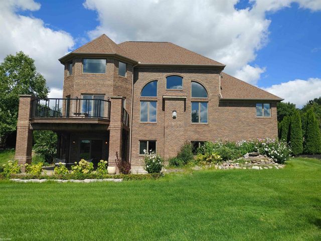 61276 Burningwood Drive, Washington Twp, MI 48094